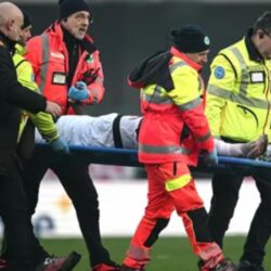 Šok ze zápasu Serie A: Moise Kean zkolabuje a je převezen do nemocnice!